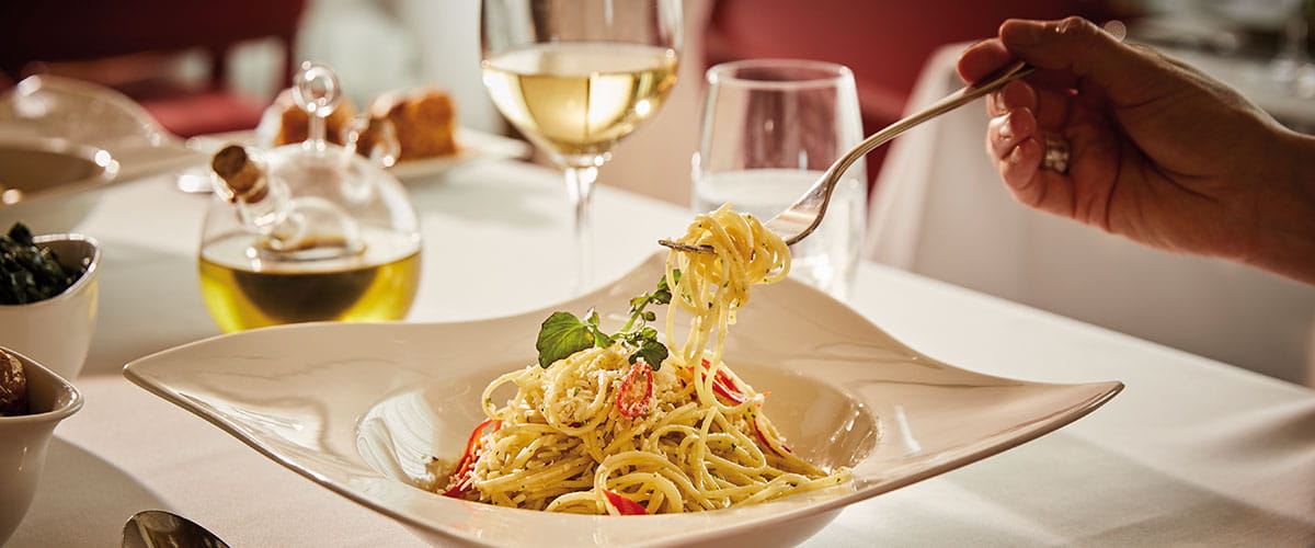Spaghetti Aglio e Olio served in the speciality Italian restaurant Amalfi on Spirit of Adventure